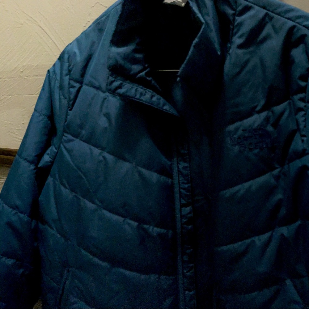 Northface puffer, teal, size medium